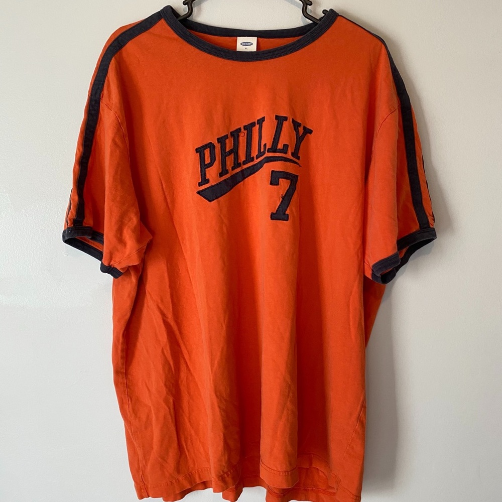Old Navy Men’s Vintage Style Philly #7 Orange Short Sleeve Tee